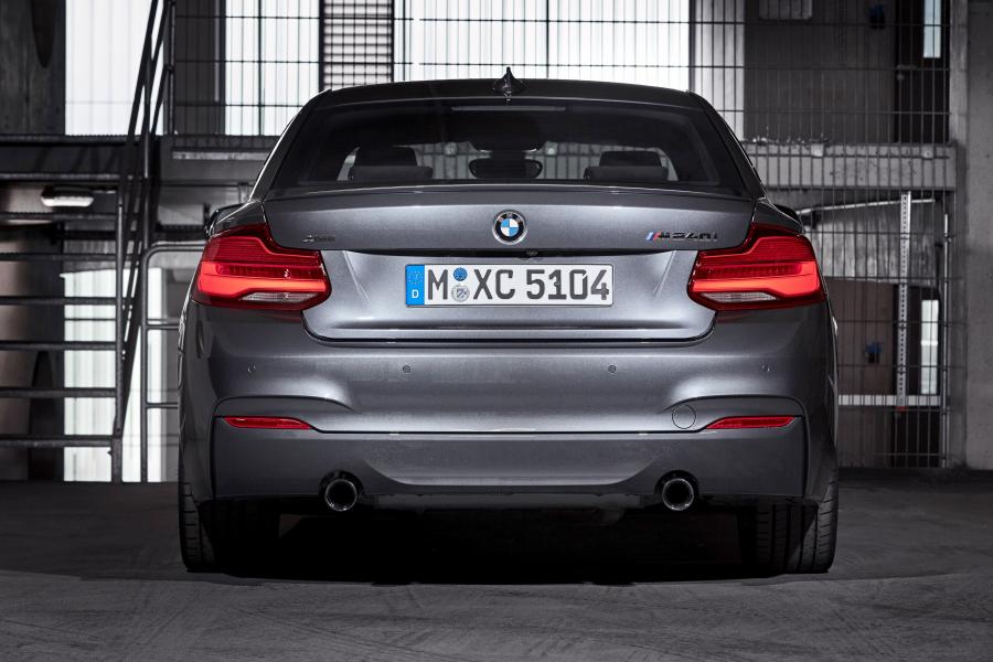  BMW M240i xDrive Coupe 2017 года  (WW) (фото 81 из 116)